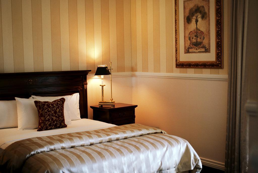 Redearth Boutique Hotel Маунт-Айза Номер фото